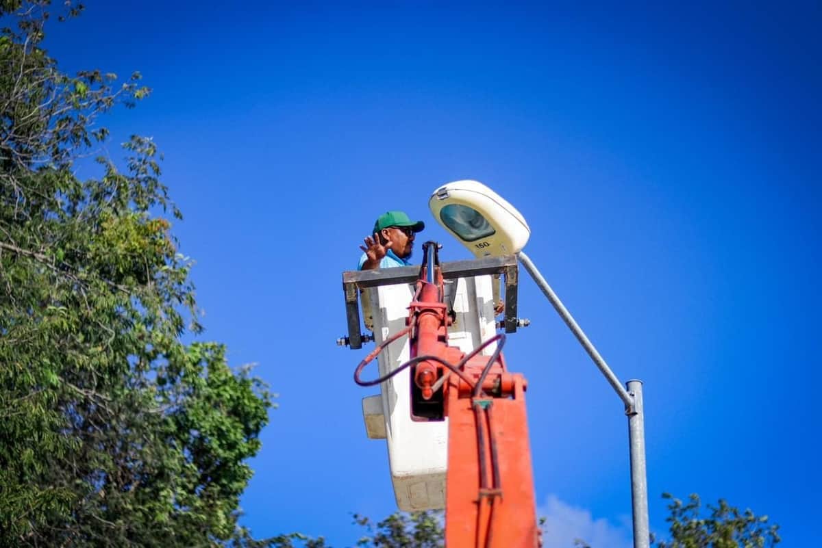 Iluminación en la comunidad Morocoy, prueba del avance para hacer brillar poblados al 100 por ciento