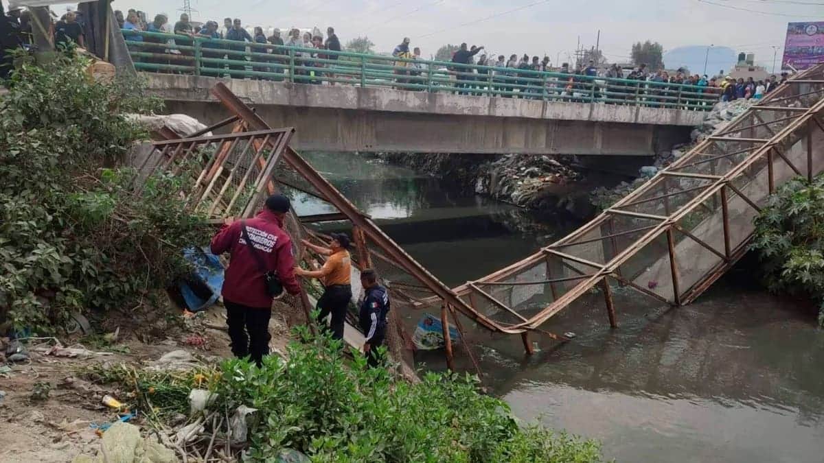 Video: Colapsa puente peatonal en Edomex; 15 personas resultaron lesionadas y dos se encuentran en estado grave