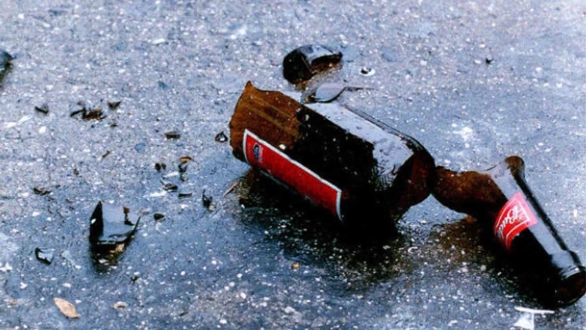 Amigos de parranda agarran a botellazos a sujeto en Cancún y lo mandan al hospital