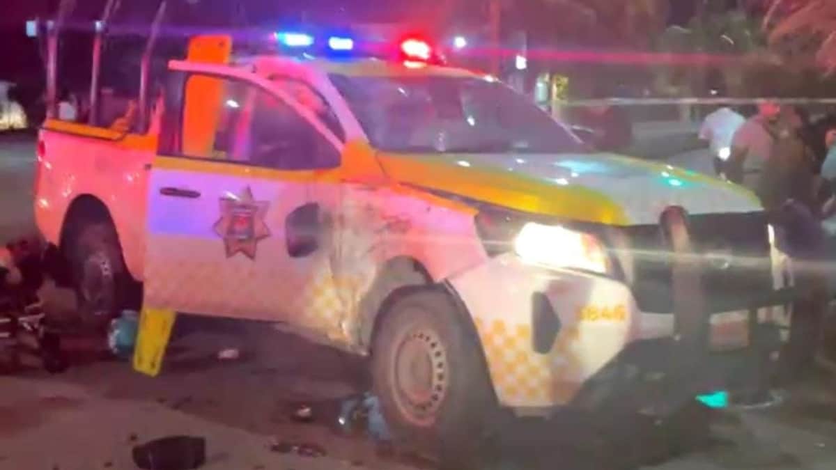 Ciudadanos acusan a policías de Tránsito de Cancún de volarse un alto y atropellar a un motociclista