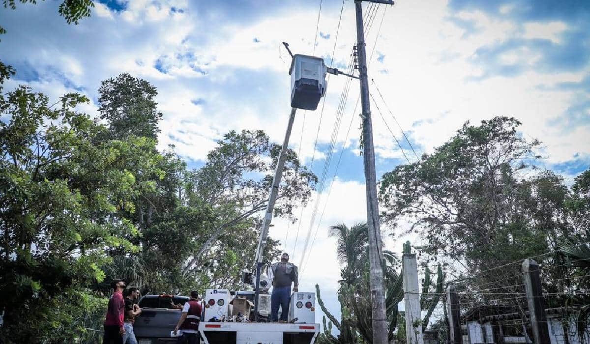 Finalizar el rezago de iluminación en comunidades de OPB es una realidad