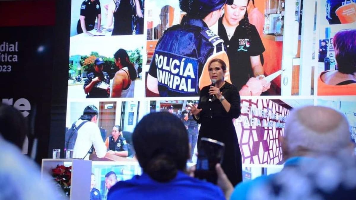 Remarca Lili Campos la urgencia de erradicar la violencia de género desde la Cumbre de Comunicación Política