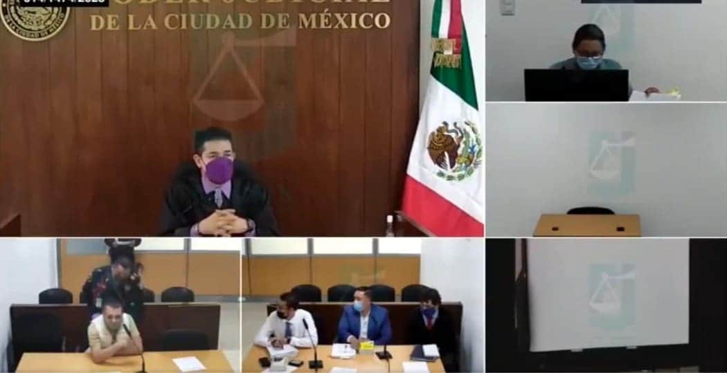 Video: Hombre estalla contra juez y lo amenaza durante audiencia en CDMX