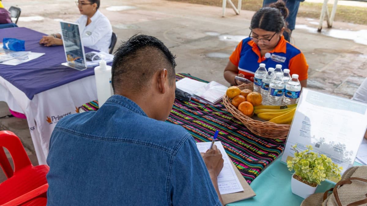 Acercan vacantes de trabajo en la colonia Ejidal, Playa del Carmen