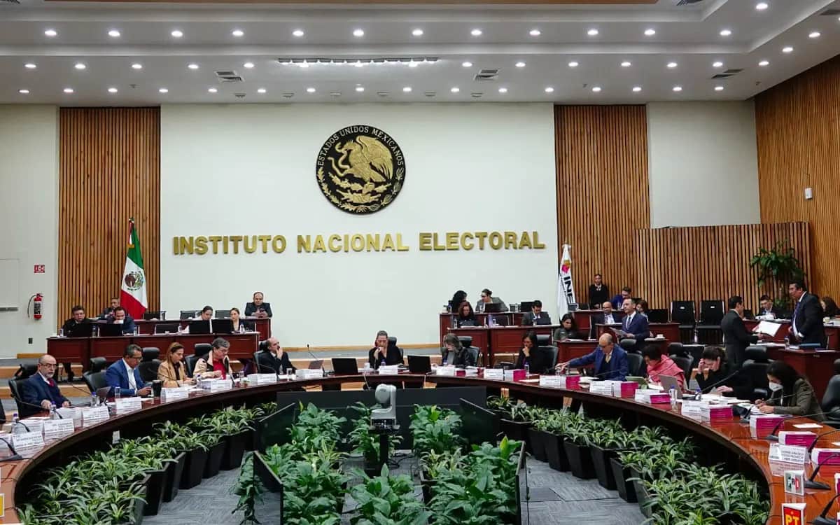 INE define cómo serán los tres debates presidenciales previo a las elecciones