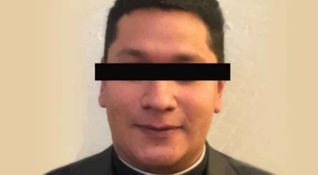 Detienen a sacerdote acusado de abusar de un adolescente durante una posada en Cdmx