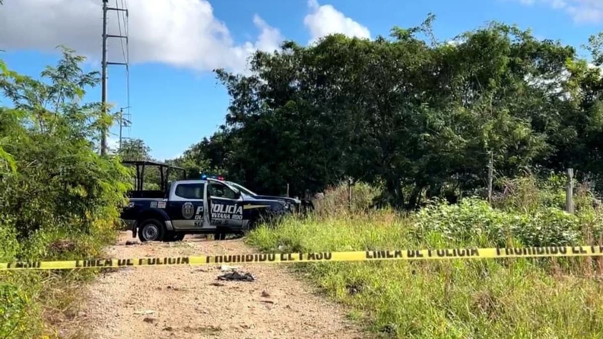 Más violencia en Cancún; localizan cuerpo calcinado y amarrado con alambre de púas en la Región 206