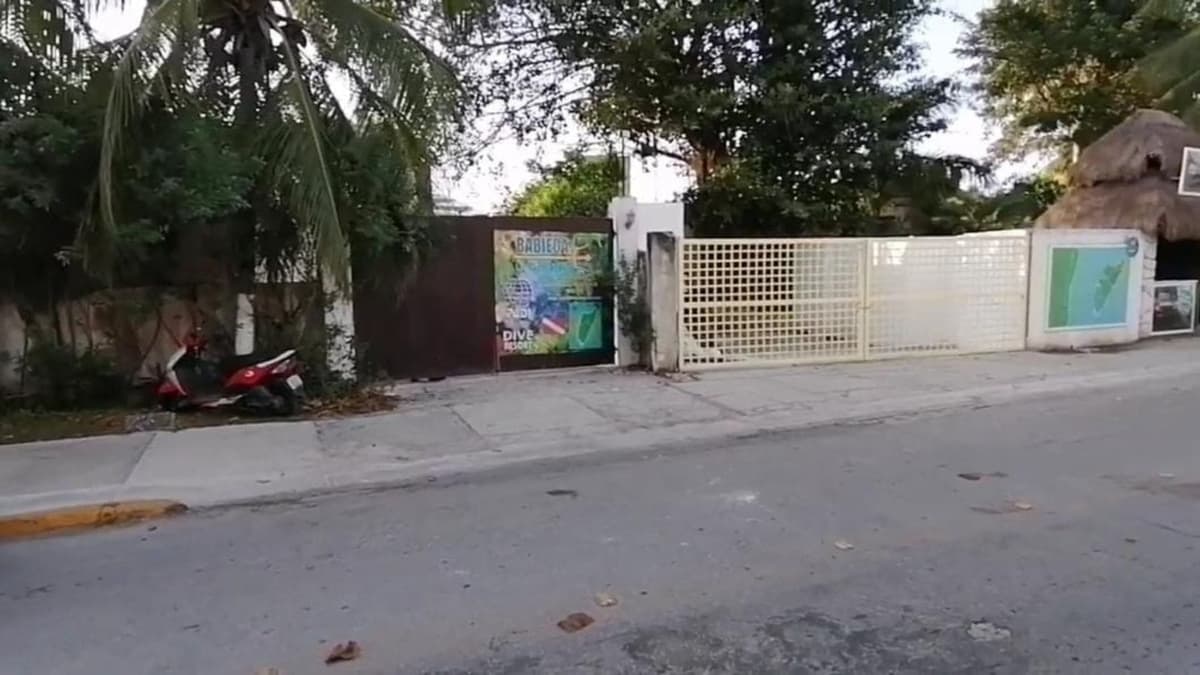 Hallan flotando en el mar de Cozumel el cadáver de una mujer de 71 años de edad