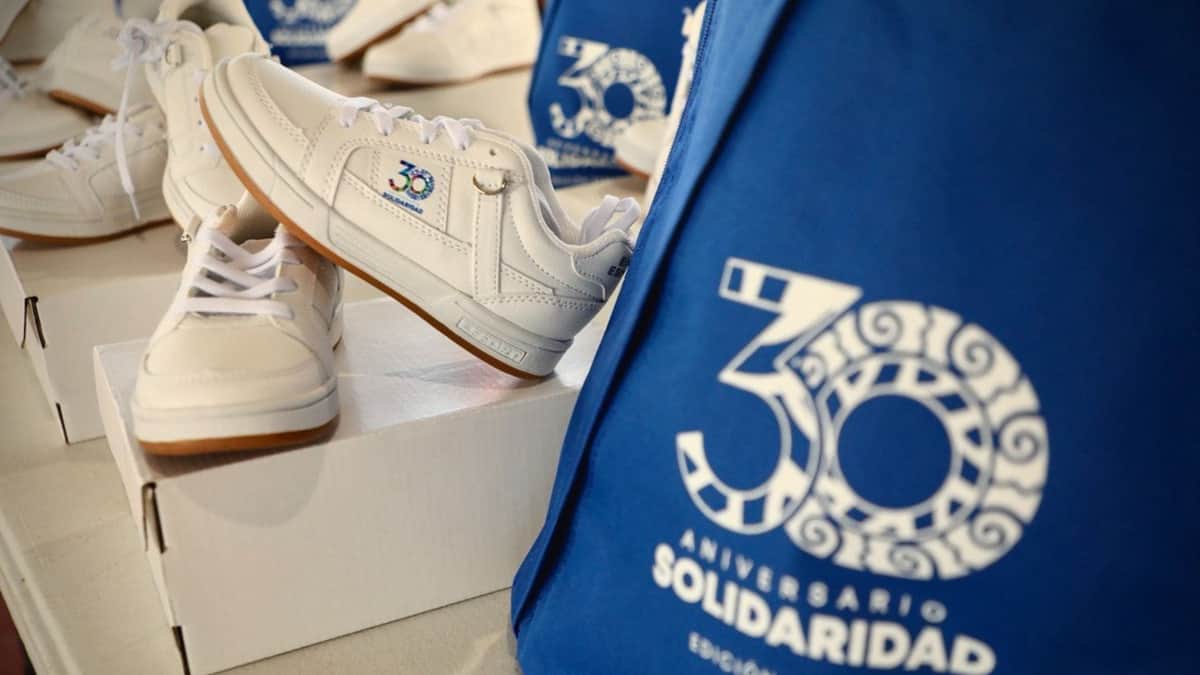 Gobierno municipal brinda apoyo a estudiantes de primaria y secundaria