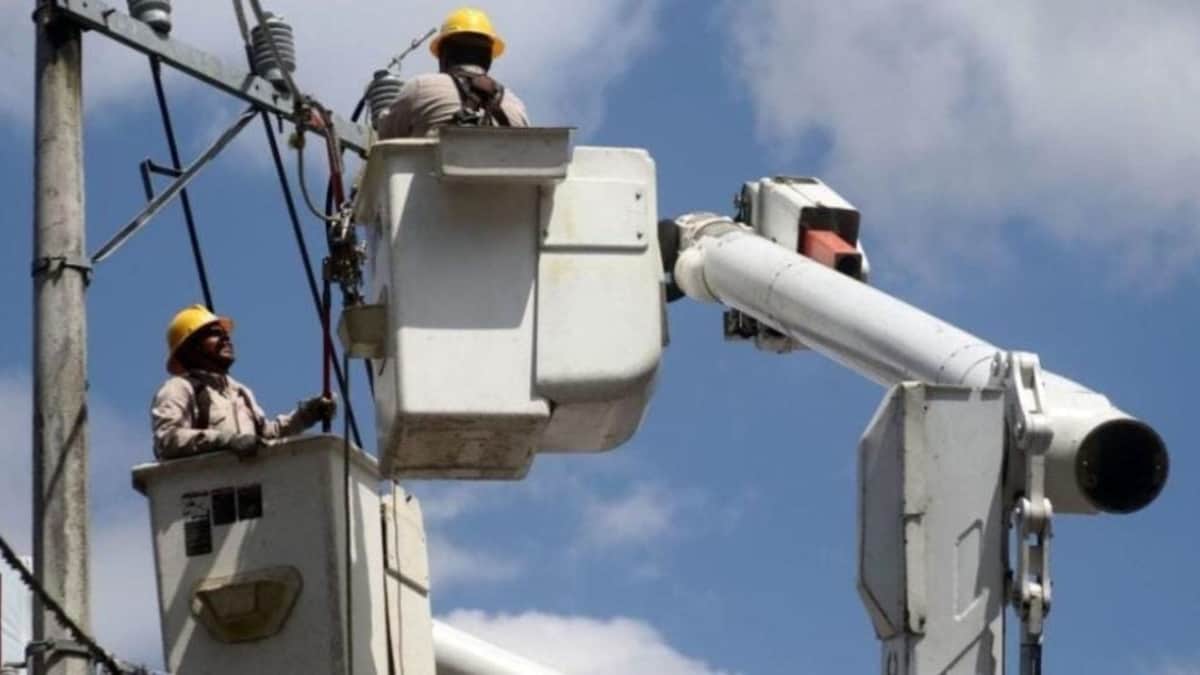 Hasta 80% de la infraestructura de CFE en Playa del Carmen presenta deterioro