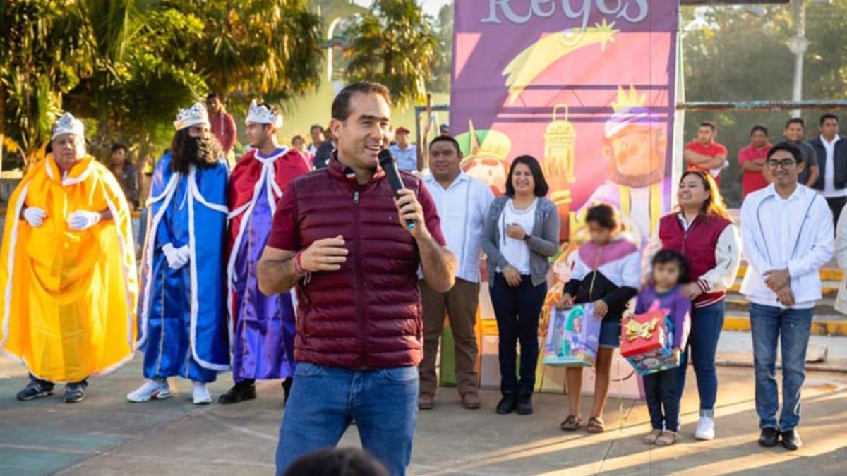 Caravana de Reyes 2024: Diego Castañón lleva felicidad a colonias de Tulum