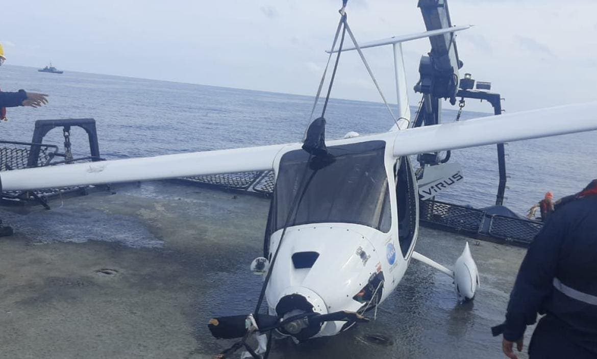 VIDEO: Avioneta se desploma en las islas Galápagos, Ecuador; rescatan a tripulantes