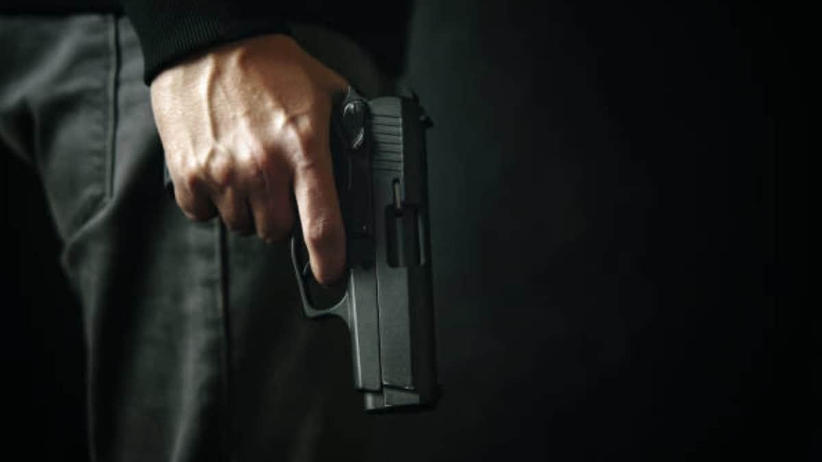 Hombre asesina a su exesposa y se suicida frente a tribunal donde estaban citados en Francia