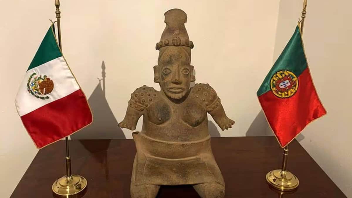 México recupera pieza arqueológica que estaba por subastarse en Portugal