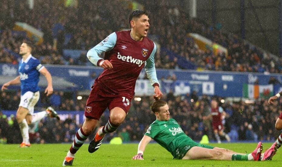 Video: Edson Álvarez se luce con golazo para sellar remontada de West Ham