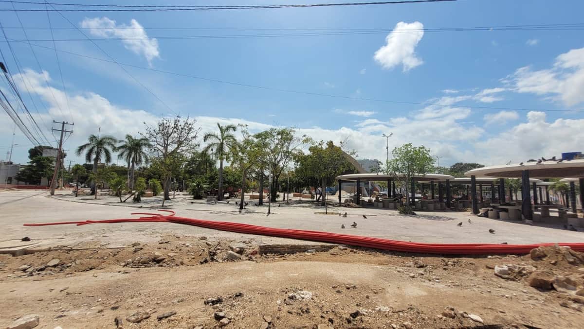 Quedó en promesa; obra de Las Palapas de Cancún que duraría una semana ya lleva casi un mes