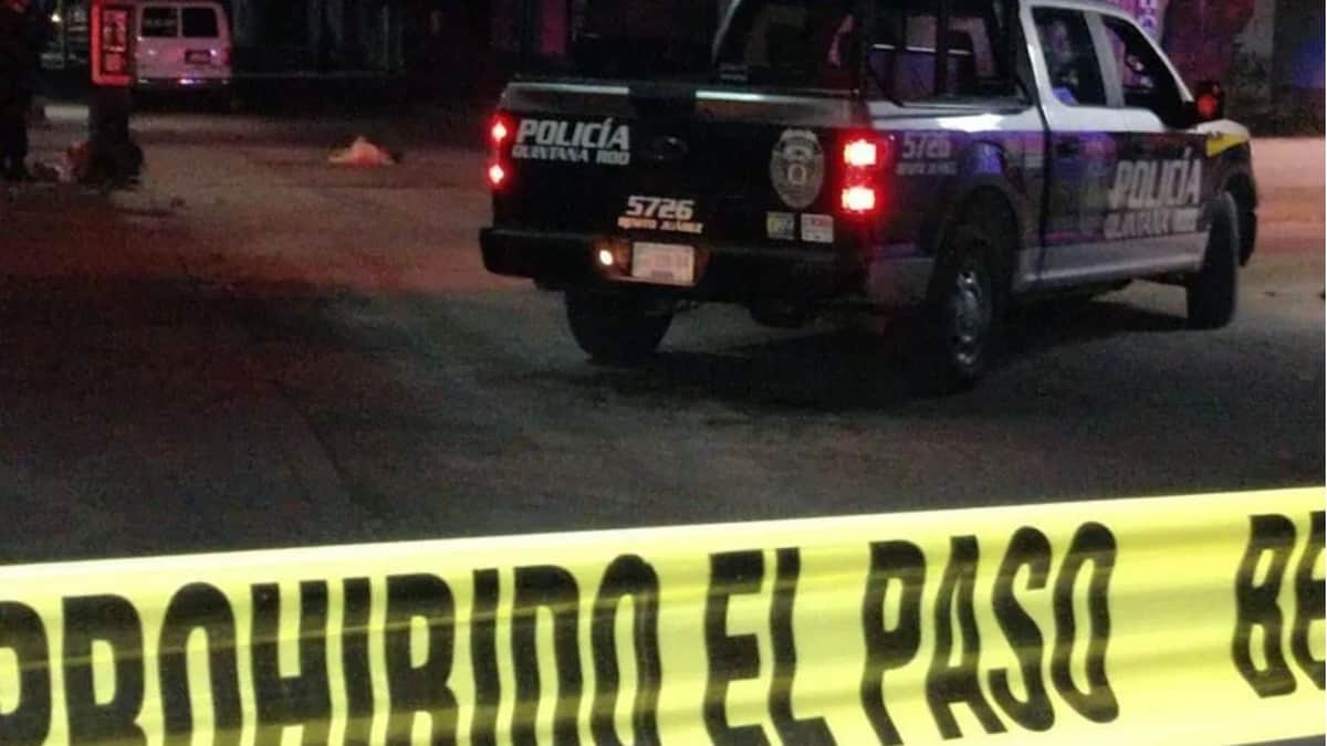 Ejecutan a dos sujetos durante una fiesta en la colonia Tres Reyes de Cancún