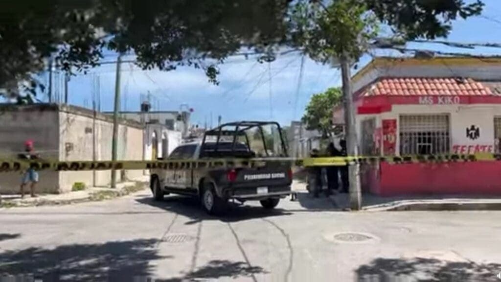 Disparan contra una tienda en Cancún cerca del mercado "Chetumalito"