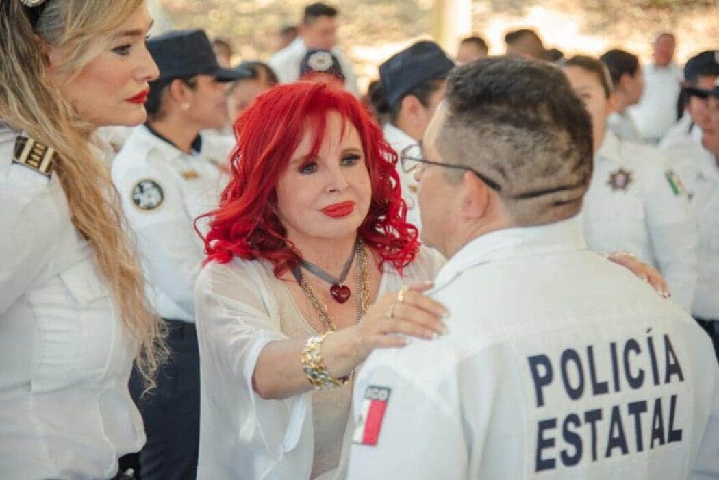 Video: Anuncia Layda Sansores que va a despedir a los policías que encabezan las protestas en Campeche