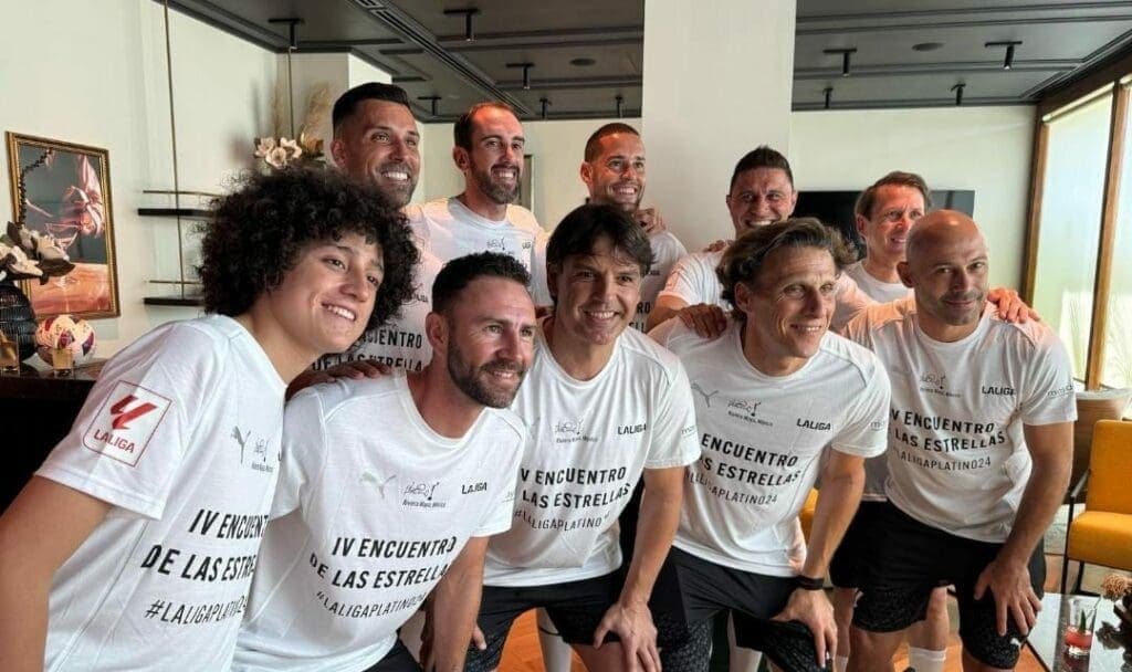 Exfutbolistas de La Liga española se unen a la celebración de los Premios Platino Xcaret en Riviera Maya