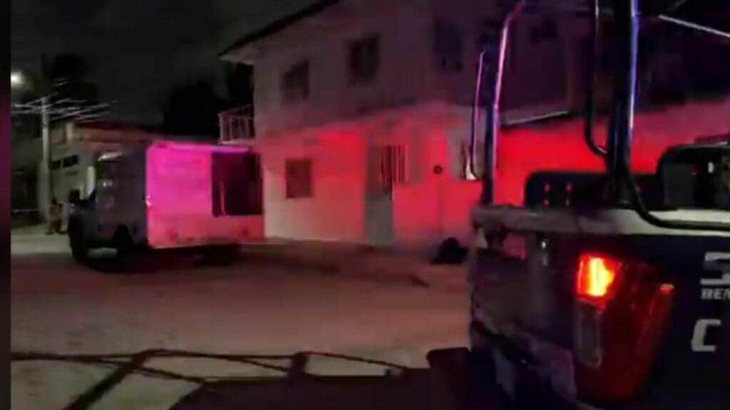 Encuentran cuerpo en descomposición en la Región 76 de Cancún; persona se habría quitado la vida