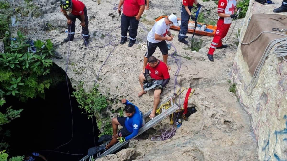 Menor murió ahogado en cenote de Yucatán mientras celebraba su cumpleaños