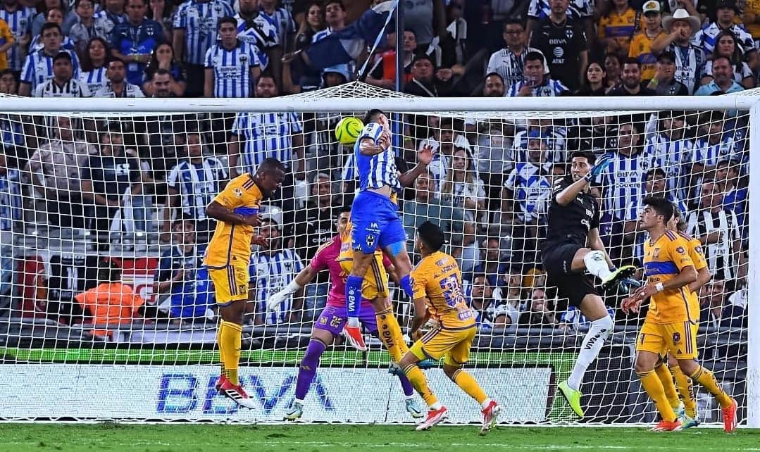 Video: Liga MX veta de por vida a dos aficionados tras Clásico entre Monterrey y Tigres