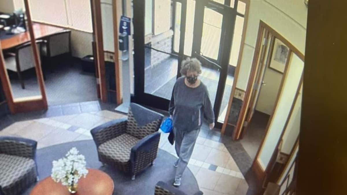 Abuelita enfrenta cargos por robo de banco en Estados Unidos