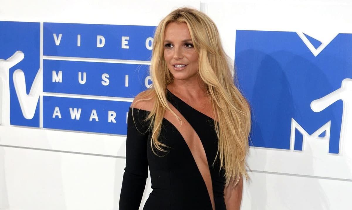 Britney Spears terminó disputa legal con su padre; deberá pagarle 2 millones de dólares