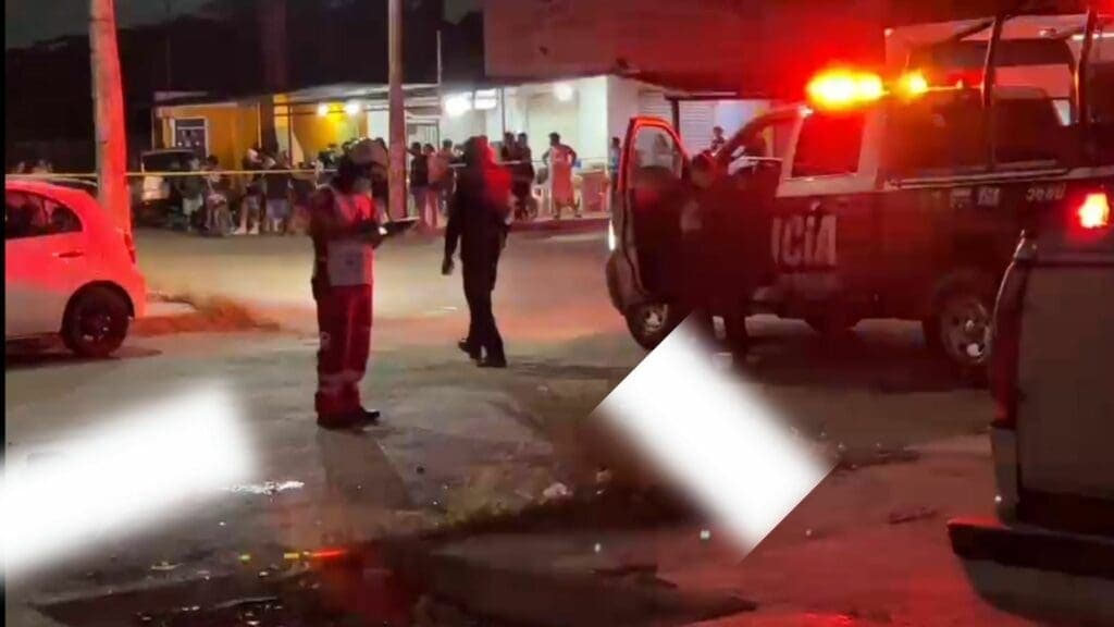 Ejecutan a dos personas en el fraccionamiento Corales de Cancún