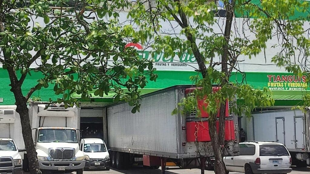 Muere empleado de frutería en Cancún tras ser apuñalado por su compañero de trabajo