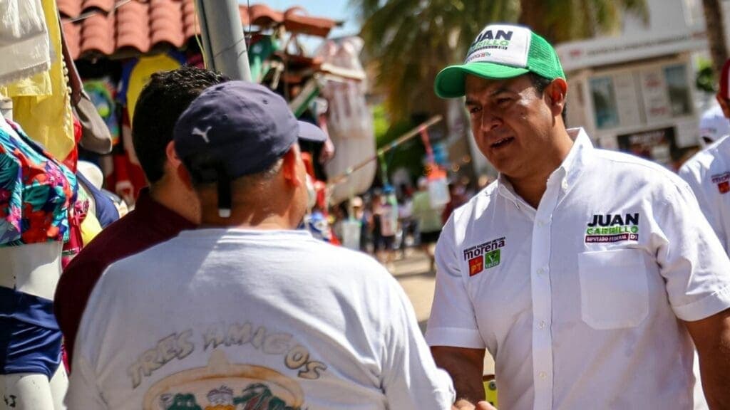 Juan Carrillo a favor de seguir apoyando la economía del pueblo trabajador