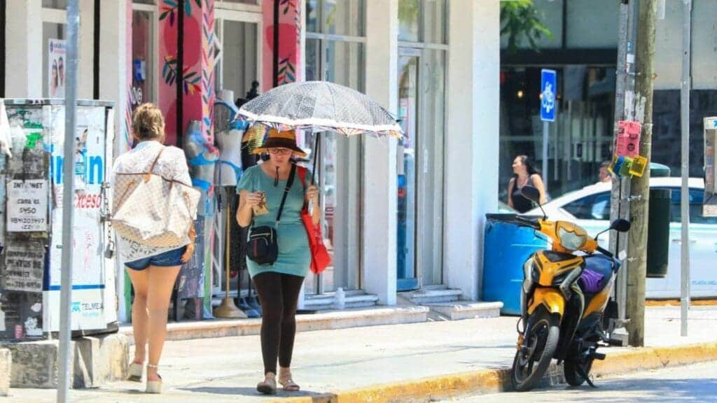 Invitan a prevenir golpes de calor