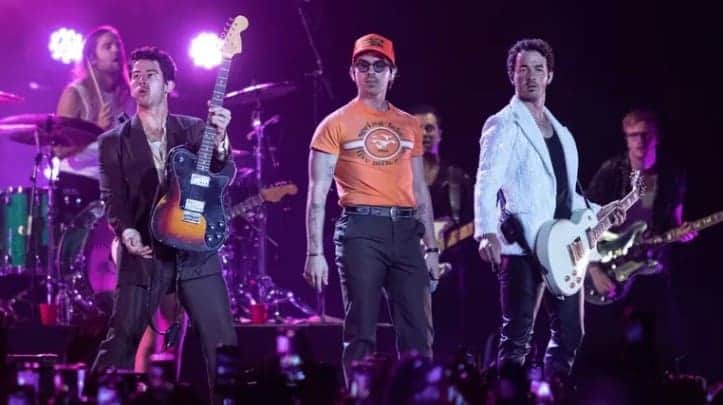Jonas Brothers cancelaron sus conciertos de este fin de semana en la Arena CDMX