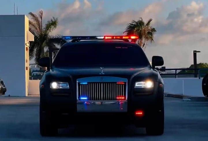 ¡Que lujo! Policía de Miami Beach agrega a su flota primera patrulla Rolls-Royce del mundo