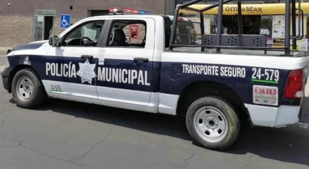 Ejecutan a dos policías municipales en Tlalnepantla, Edomex