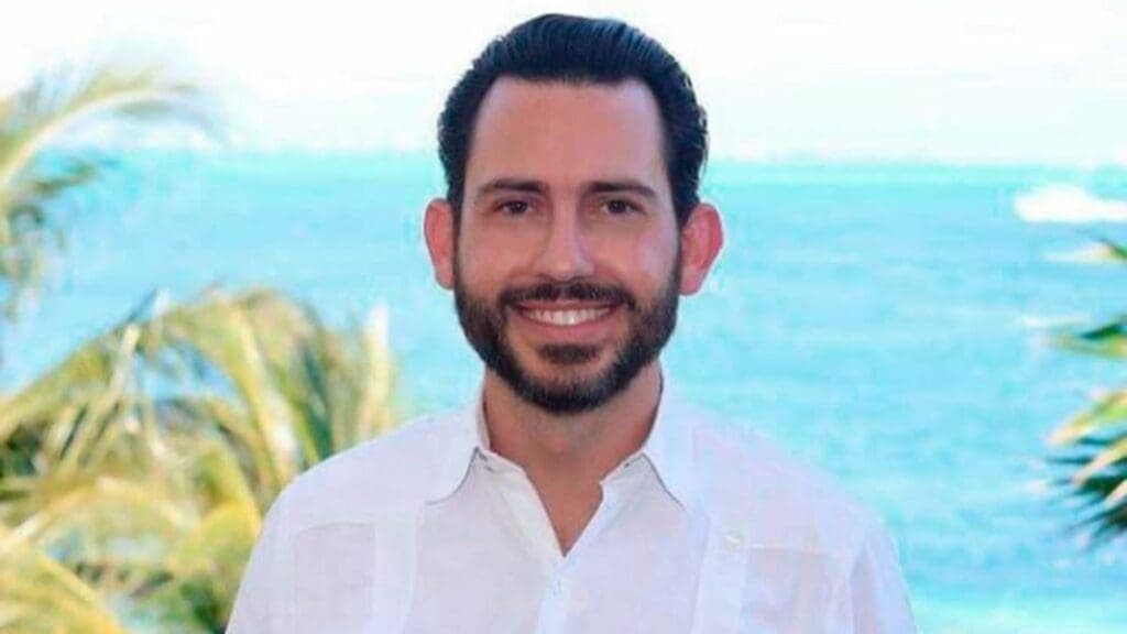 Se alista el fideicomiso para el mantenimiento de la Zona Hotelera de Cancún: Bernardo Cueto