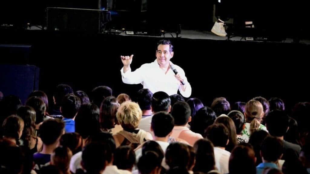 Juventud playense disfruta de importantes conferencistas para su empoderamiento