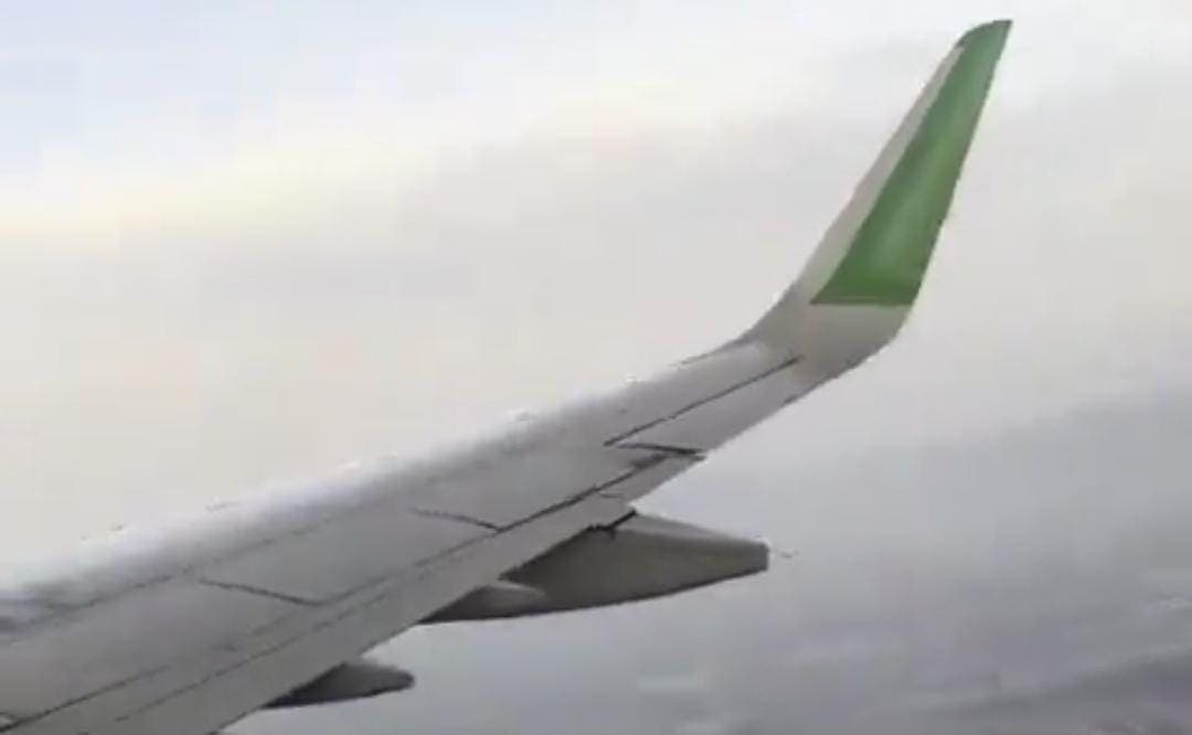 Video: Fuerte turbulencia asusta a pasajeros de vuelo Cancún-Monterrey