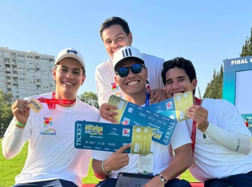 Video: Equipo mexicano varonil de tiro con arco clasifica a París 2024 con oro mundial