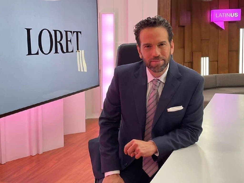 UIF investiga cuentas de Loret de Mola, “Brozo” y Latinus