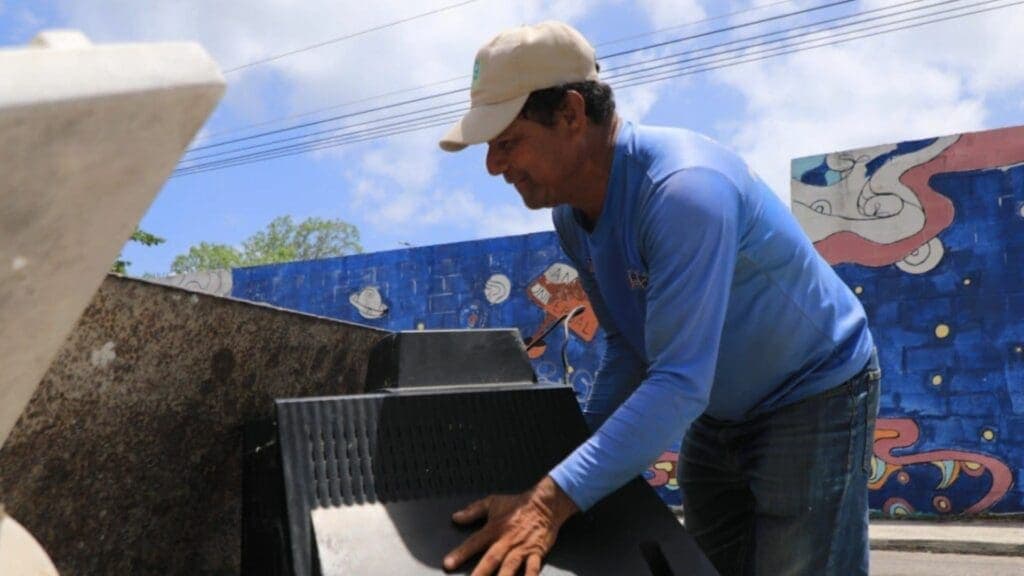 Campaña de Descacharrización en Bellavista, In House