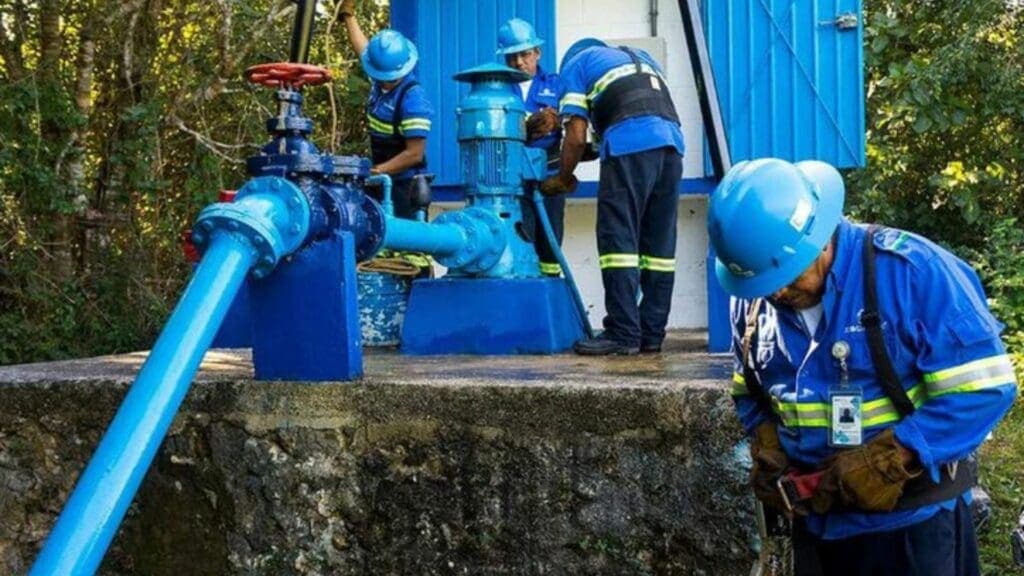 Aguakan trabaja en restablecer el servicio de agua potable tras el paso del huracán “Beryl”