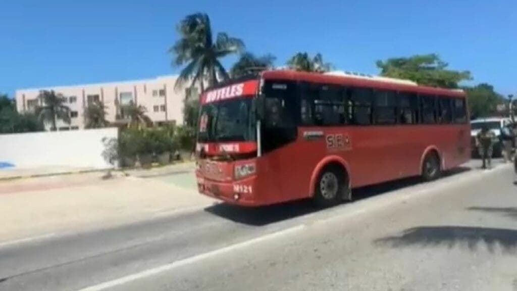 Era madre soltera y camarista, una de las personas asesinadas en el autobús de la Zona Hotelera de Cancún
