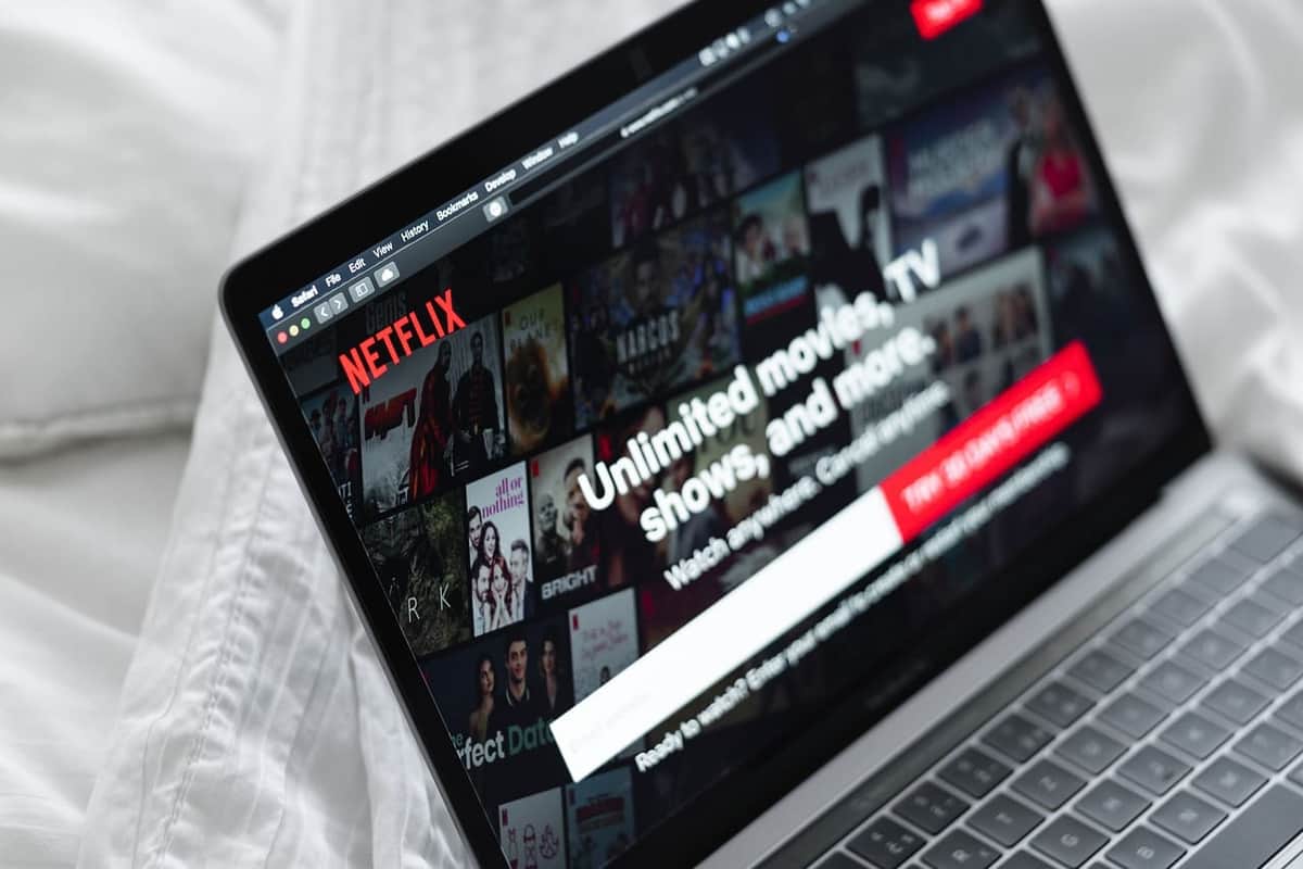 Netflix comienza a retirar gradualmente su plan “básico” sin publicidad