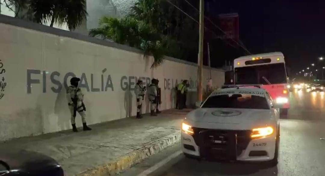 Se escapa un reo de las instalaciones de la FGR en Cancún