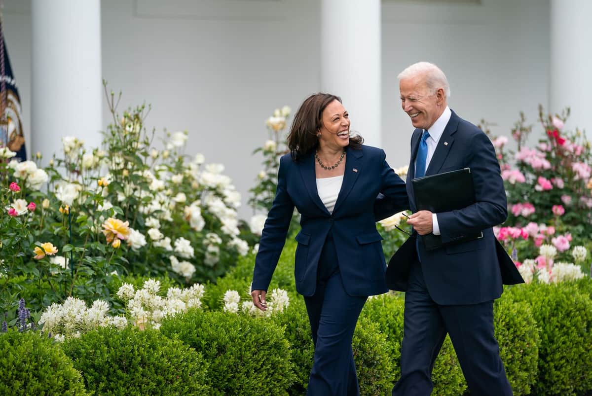 Biden se retira como candidato para las presidenciales de EEUU