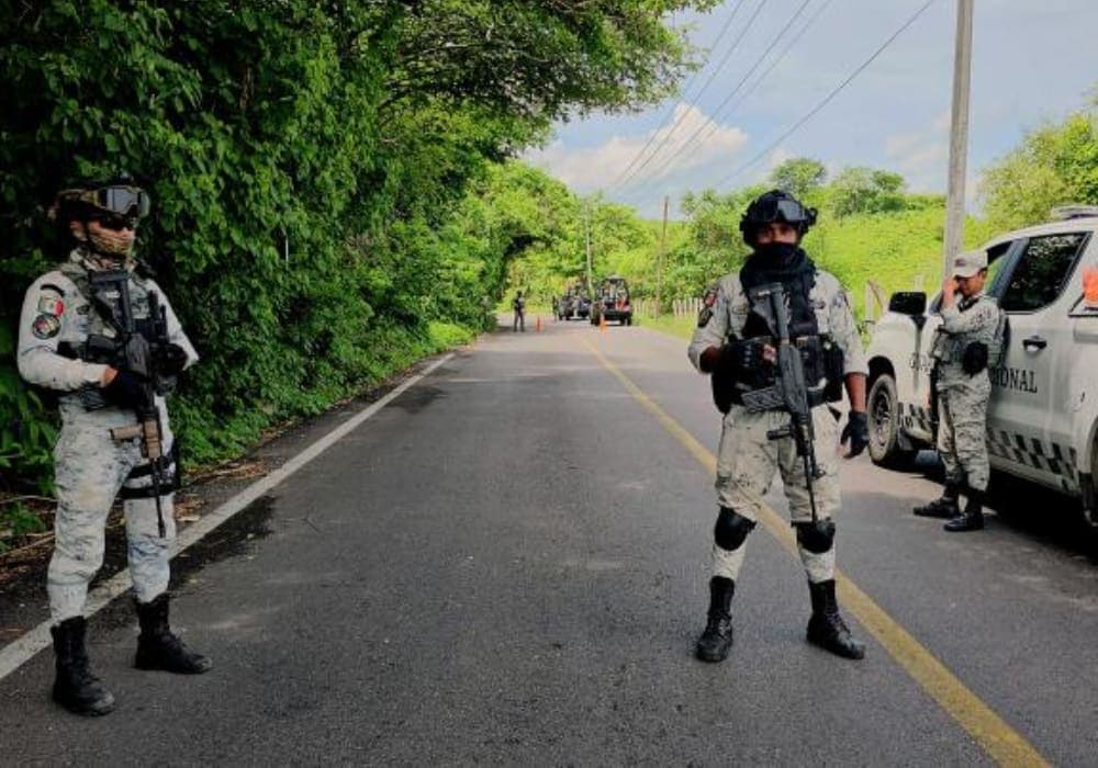 Al menos seis autodefensas mueren tras ser emboscados en Guerrero