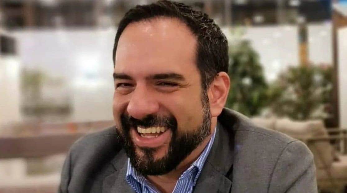 Mexicano detenido en Qatar por su condición sexual saldrá del país; juez reitera multa