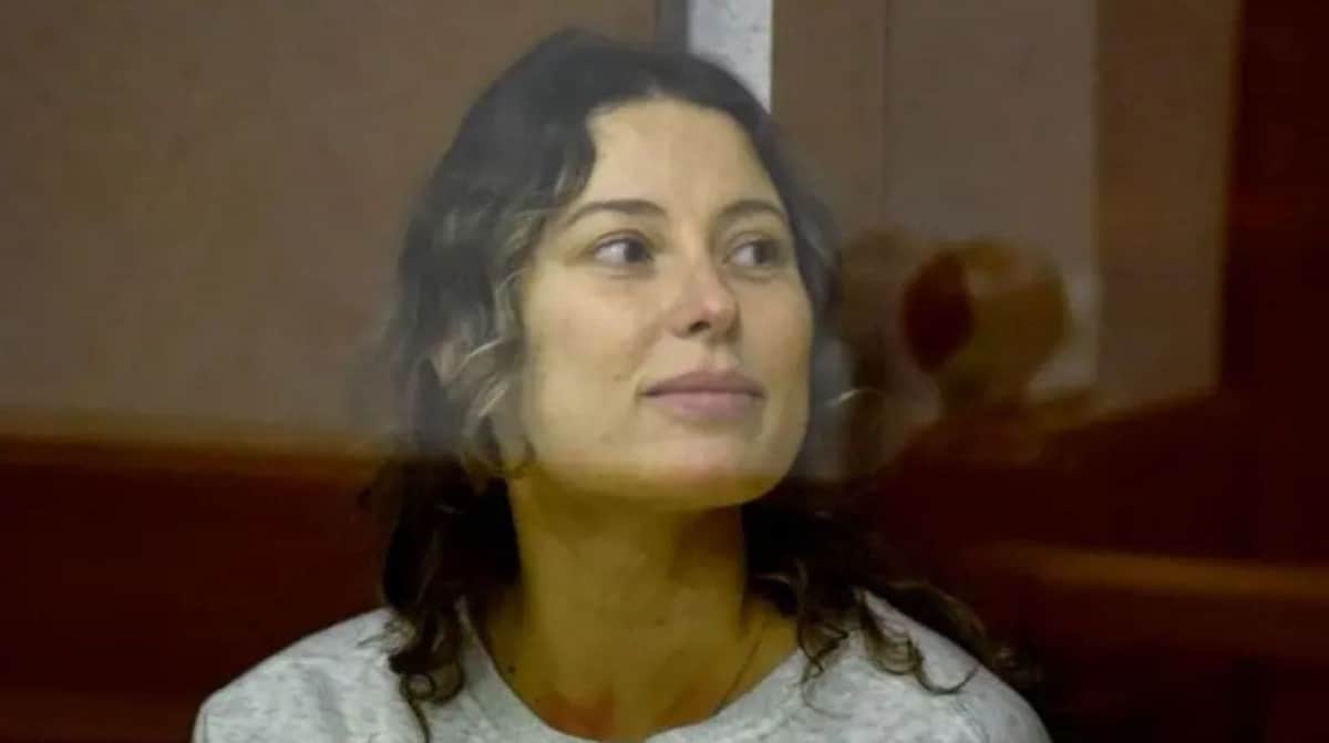 Rusia condena a bailarina de Estados Unidos a 12 años de prisión por donar dinero a una ONG de Ucrania